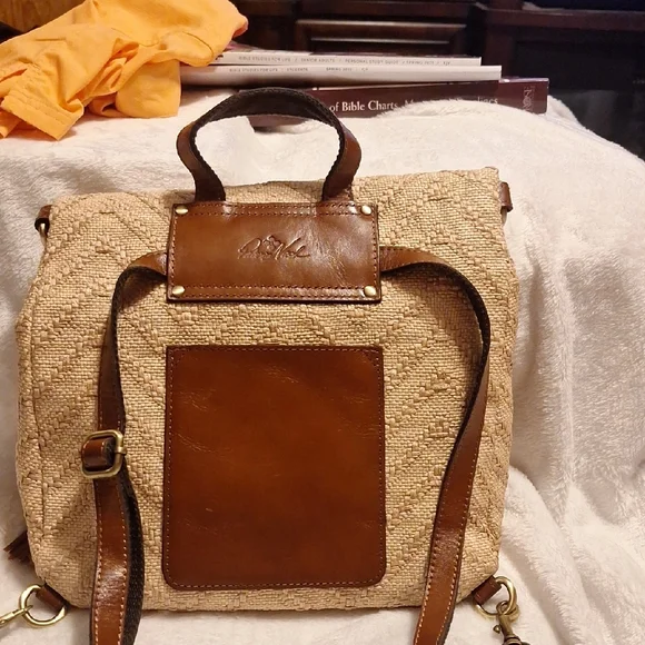 Patricia Nash | Bags | Patricia Nash Brown And Tan Leather  display picture 2